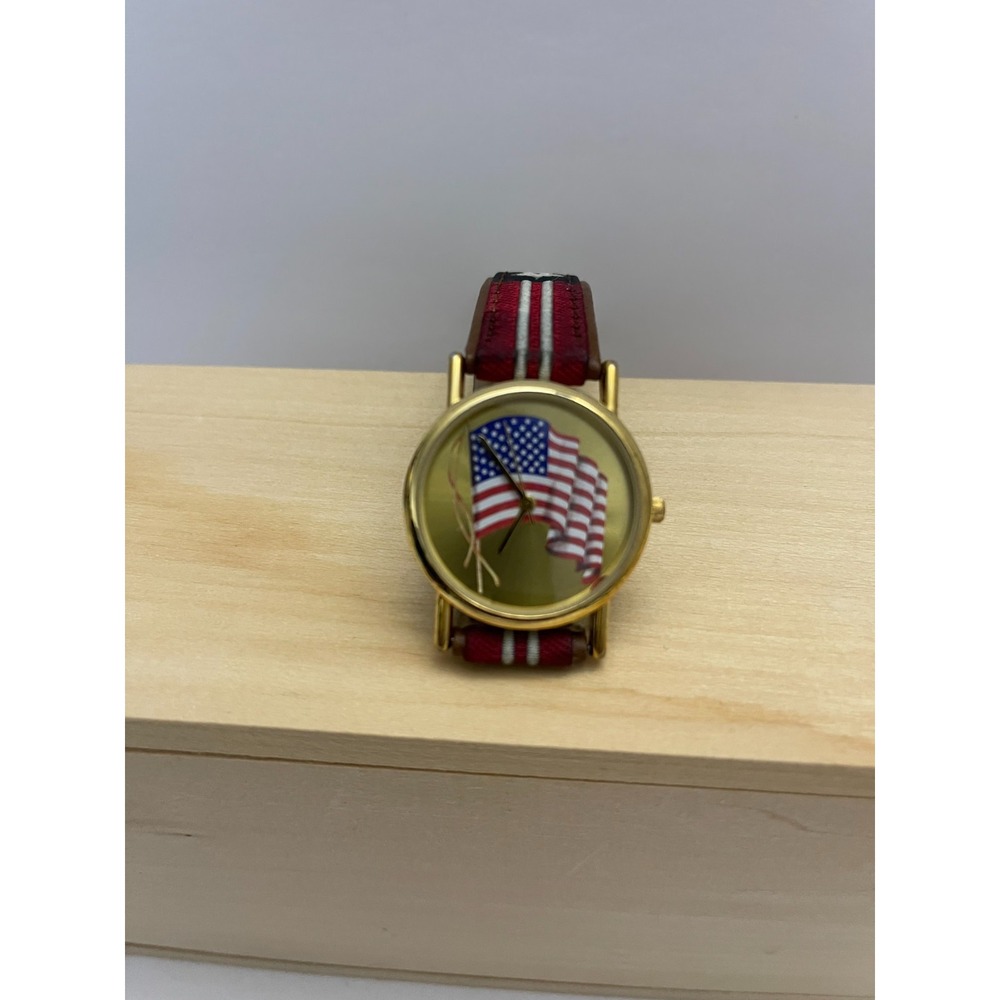 Valdawn American Flag Watch Gold Tone Patriotic Leather Strap F89155-1